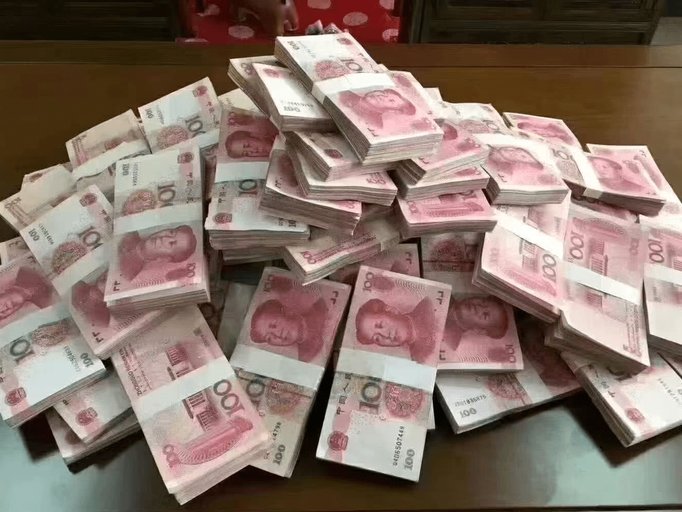 白条套现方法揭秘：安诚小铺与助富掌柜的风险解析